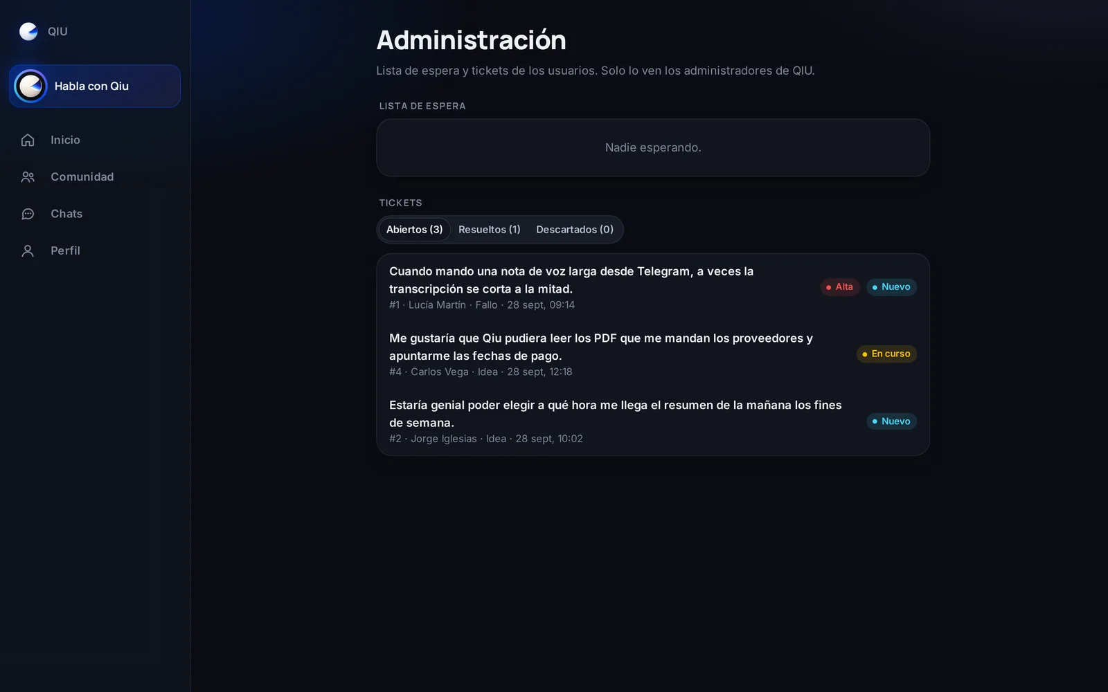 El equipo ve cada sugerencia clasificada por tipo y prioridad; las dudas sencillas se contestan solas al momento.