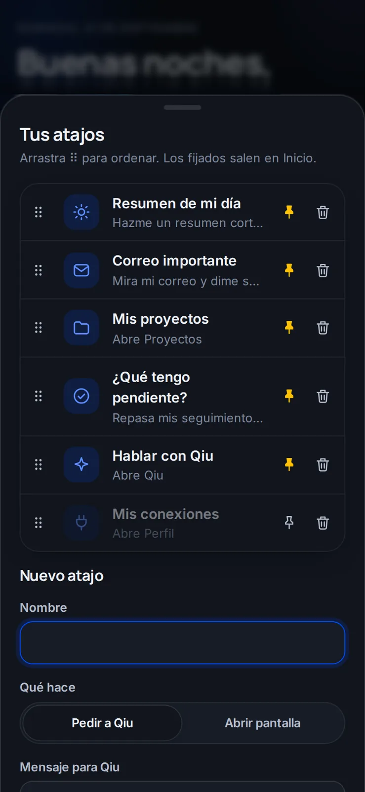 Guarda tus peticiones de siempre, como «Resumen de mi día» o «Correo importante», y lánzalas con un toque desde Inicio. Los ordenas arrastrando y fijas los que más usas.
