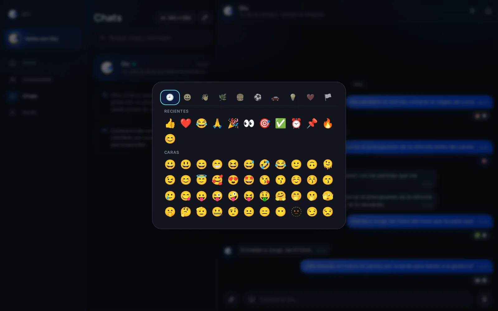 Mantén pulsado cualquier mensaje y elige entre todos los emojis, como en tu app de mensajes de siempre.
