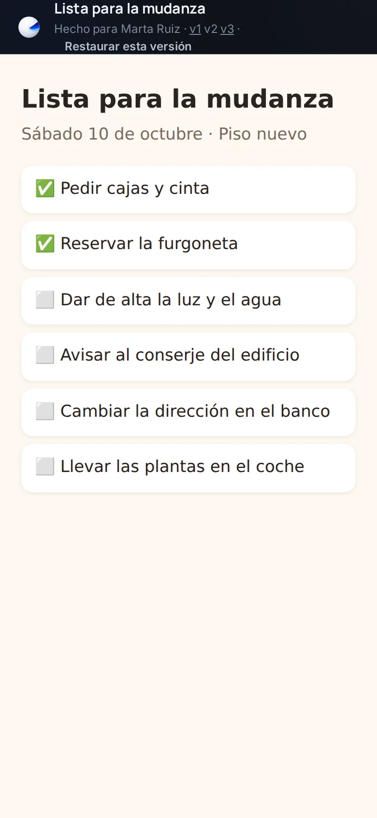 Las páginas que Qiu te prepara guardan todas sus versiones. Abre la que quieras y, con «Restaurar esta versión», vuelve a ser la actual sin perder ninguna.