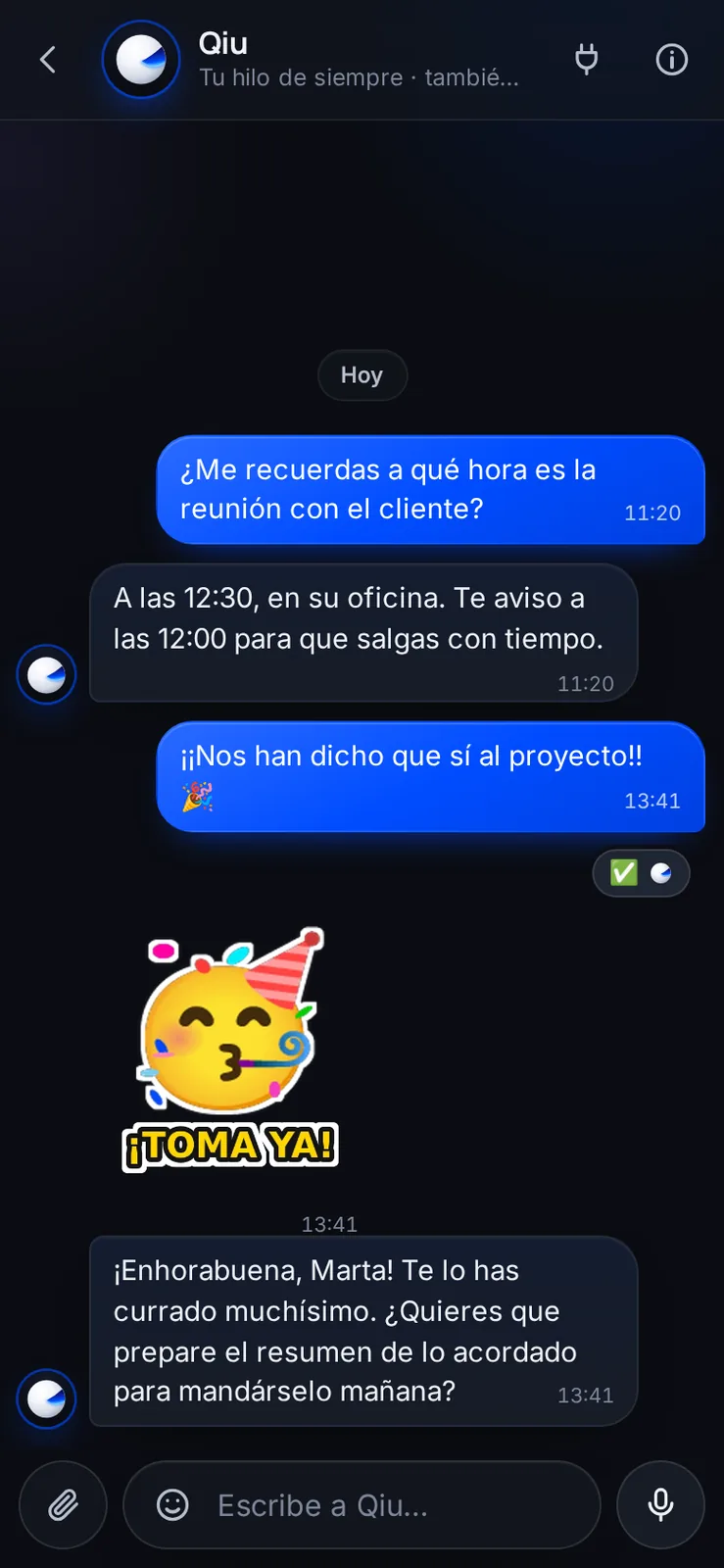 Si lo activas, Qiu celebra tus buenas noticias con uno de tus stickers, como haría un amigo. En temas serios, nunca.